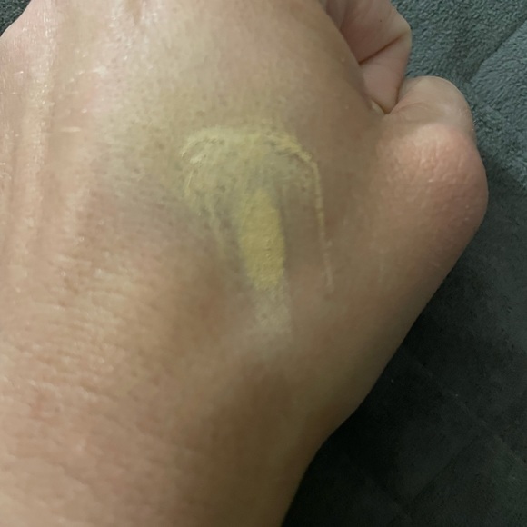 Tarte Amazonian clay foundation #286 - Picture 3 of 3